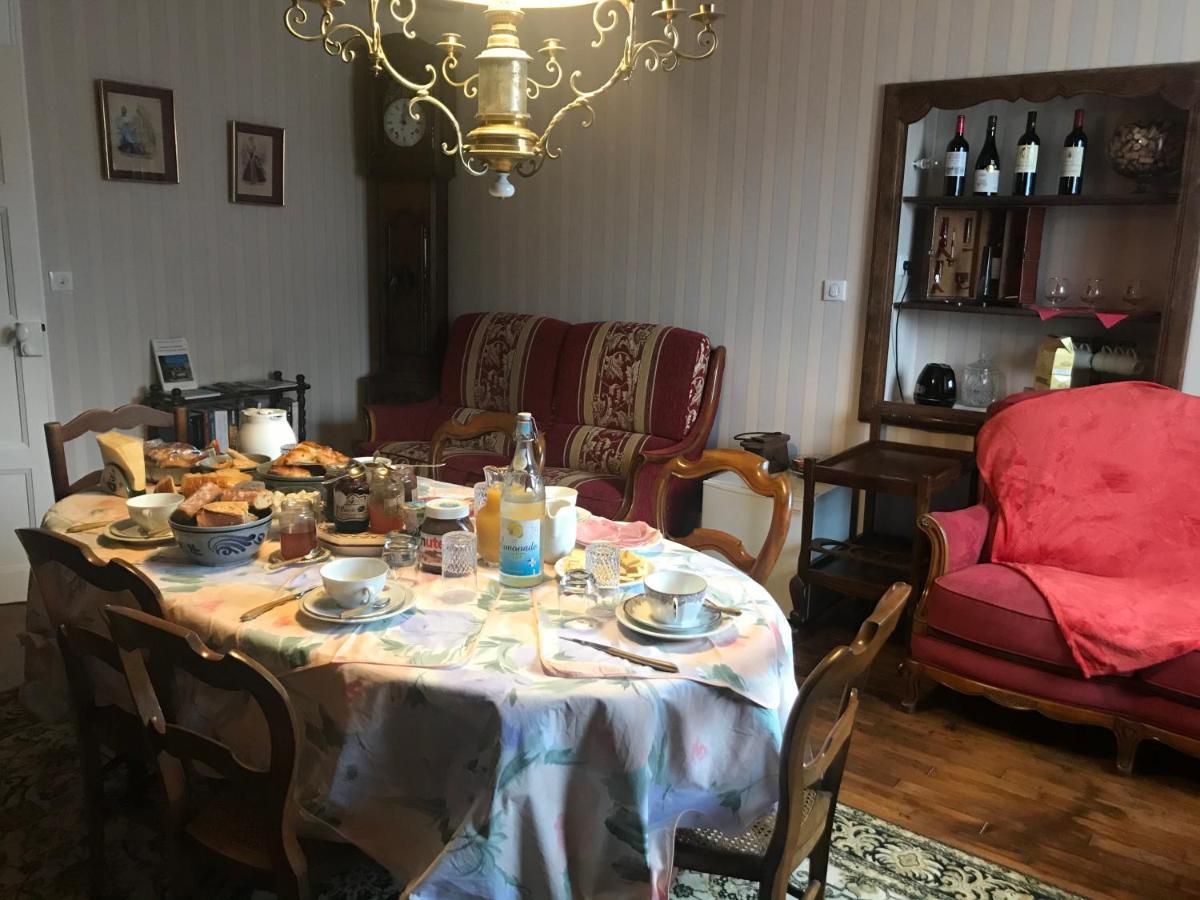 Bed and Breakfast Chez Zoiseau Et Zoiseautte Chassigny Екстер'єр фото